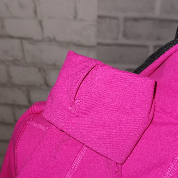 UNDER ARMOUR All season Gear Athletic Jacket ladies size large - Picture 6 of 7